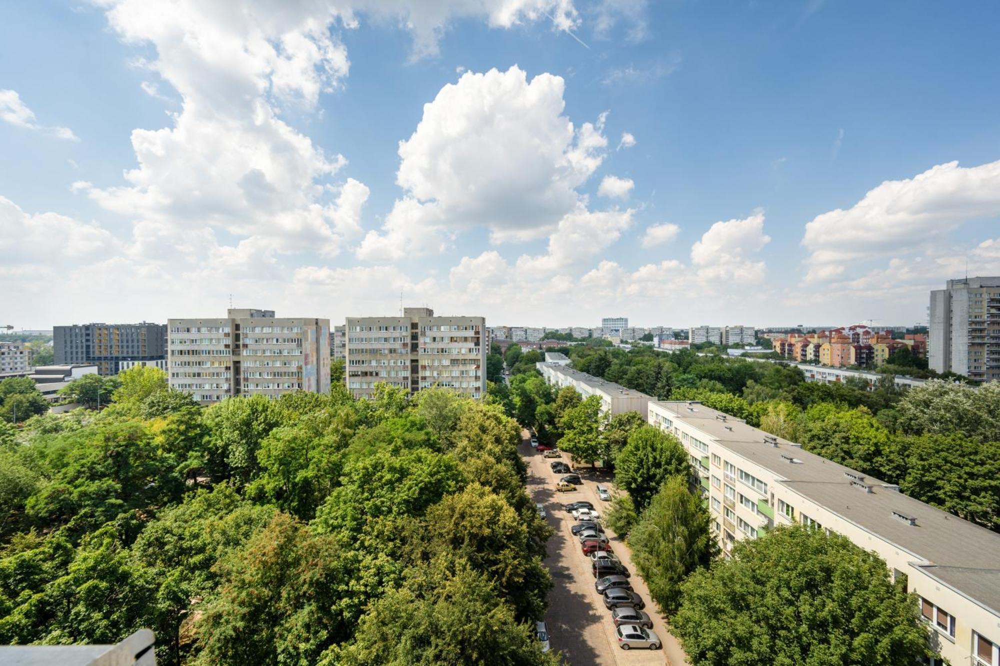 Апартаменти Cozy For 4 People In By Renters *