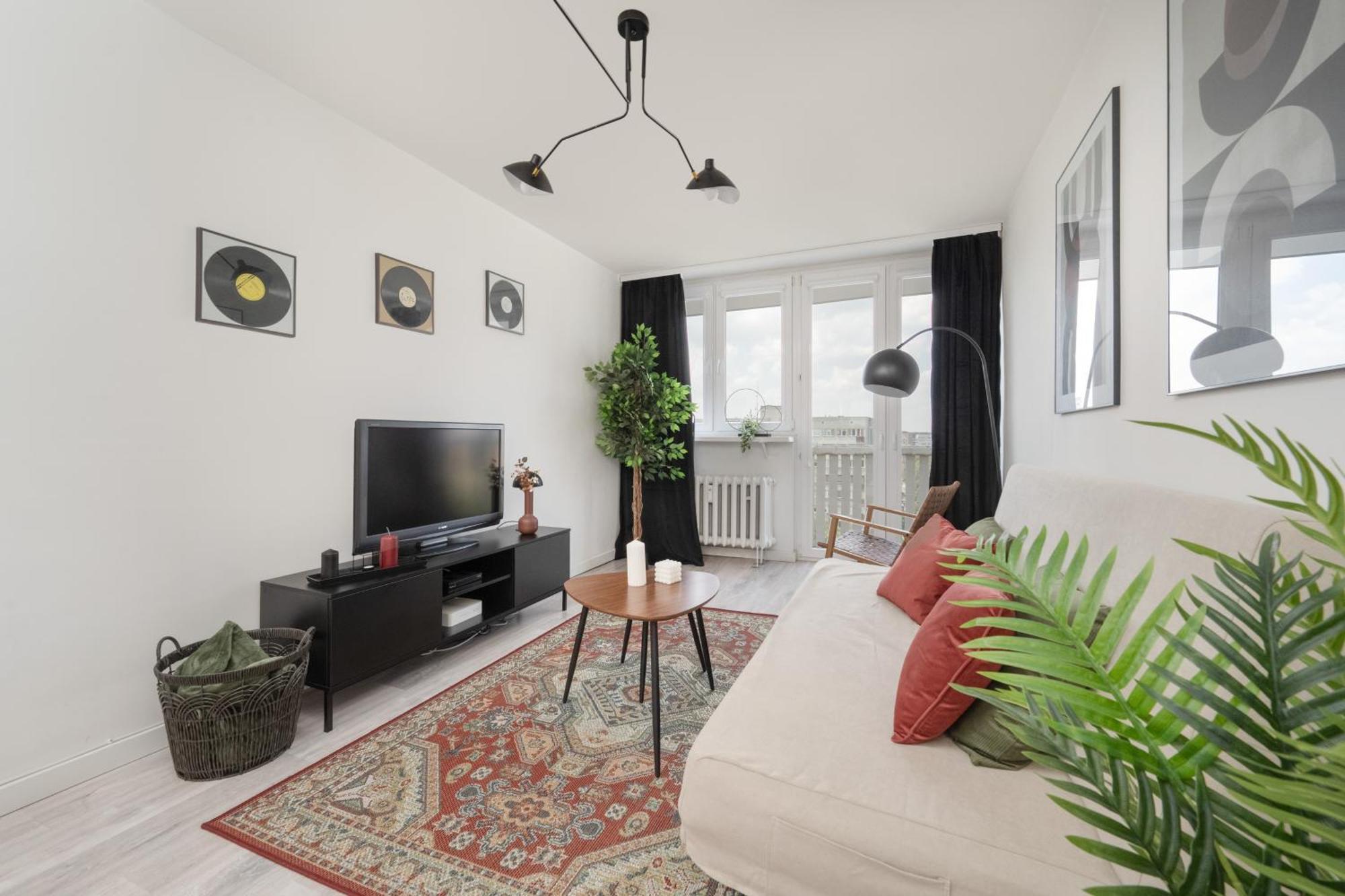Апартаменти Cozy For 4 People In By Renters *